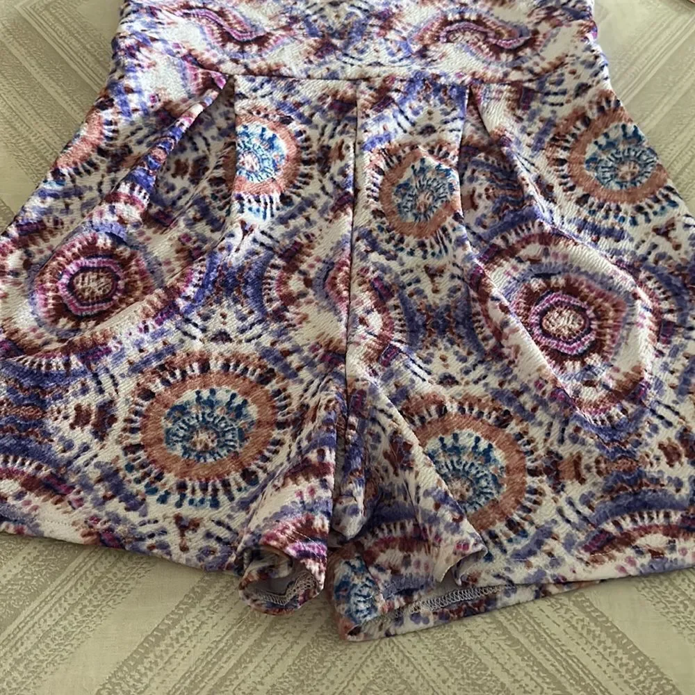 Aqua Girls Multi Color Pattern Cold Shoulder Shorts Romper